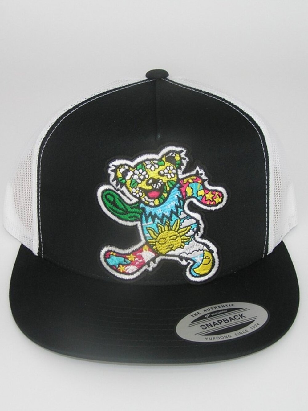 Grateful Dead Bear Patch Trucker Hat Yupoong Classic 6006 Snapback Black/White